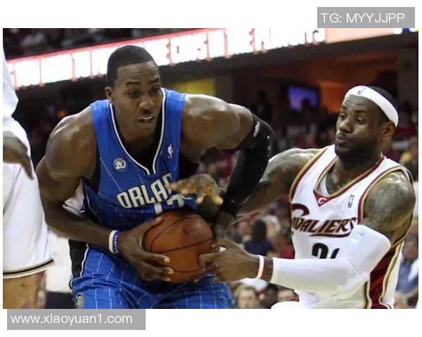 霍华德与詹姆斯力量对决谁才是真正的篮球巨兽