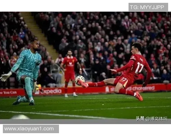 利物浦与阿森纳全场激战回顾精彩瞬间与战术分析